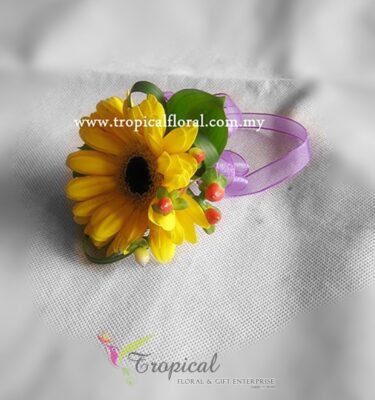 Corsage01
