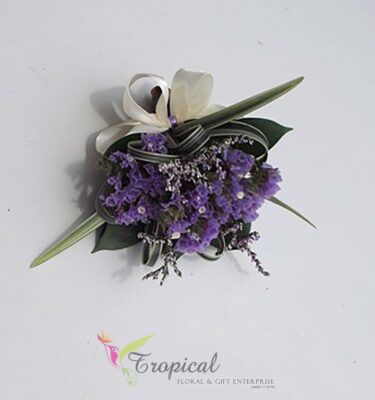 Corsage 03