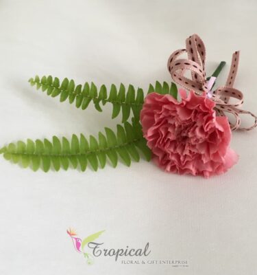 Corsage 16